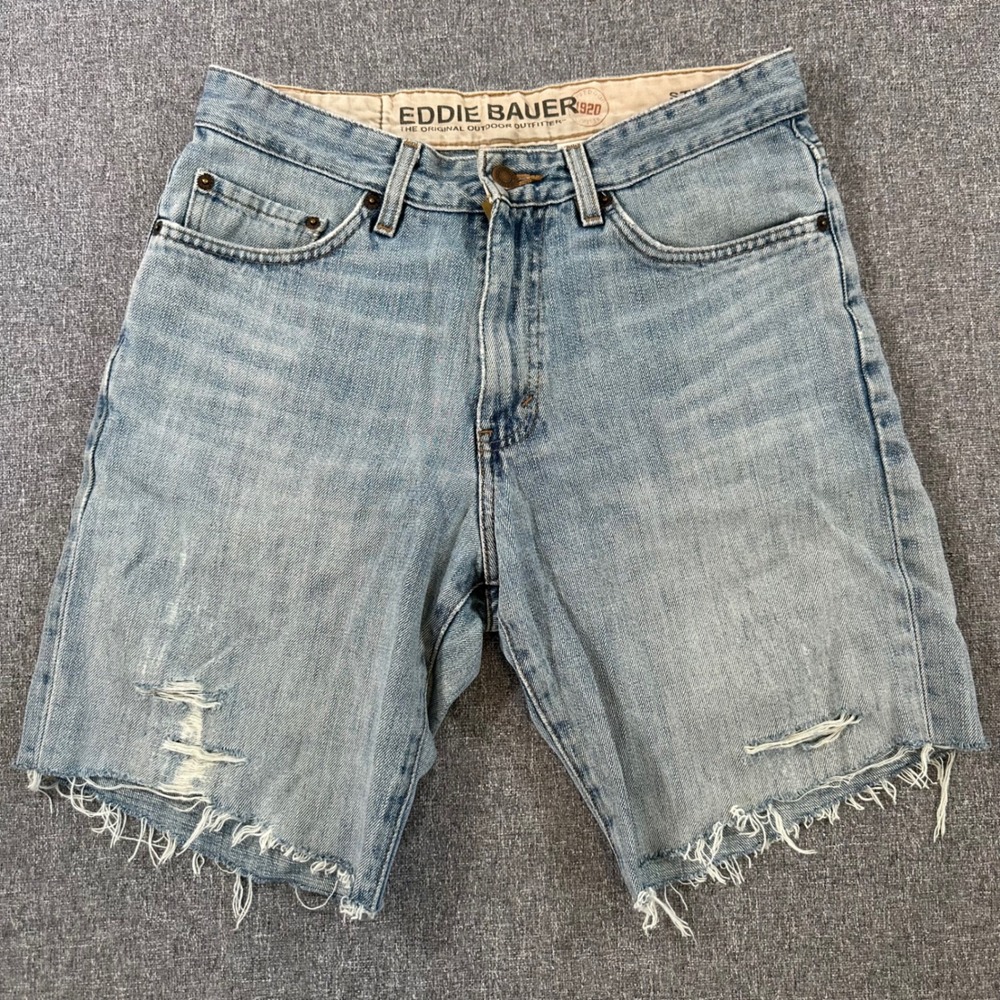 Eddie Bauer Mens Straight Fit Denim Shorts Light Wash Blue Jean Raw Hem 30x32